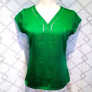 The Limited kelly green blouse sz M